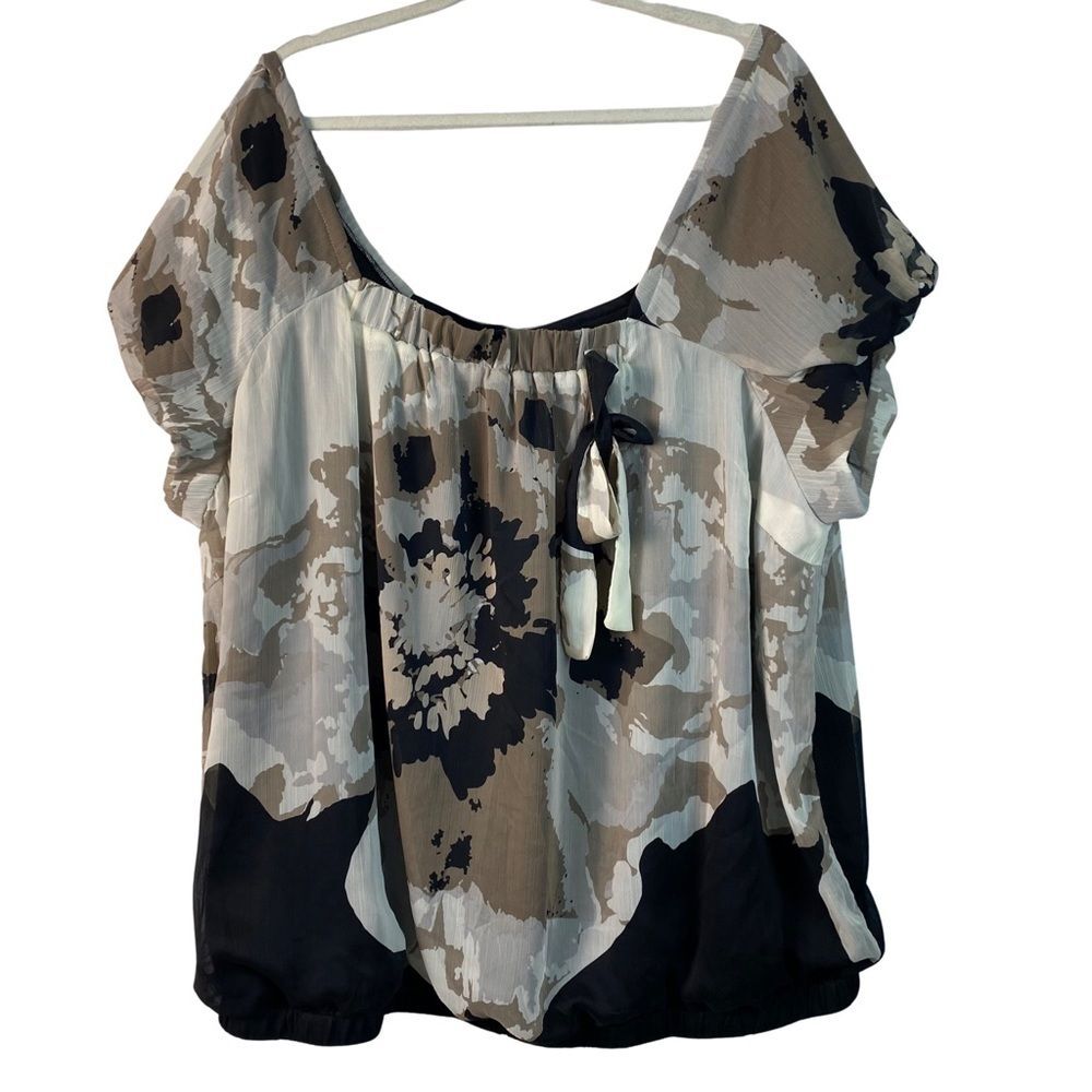 Apostrophe Black Gray Tan Abstract Floral Short Sleeve Square Neck Top 26-28 W